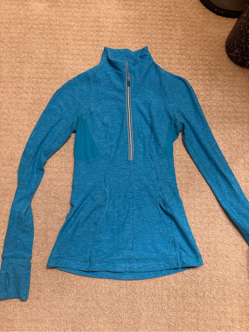 Lululemon Rulu Run Pullover Half- Zip SZ 4  with reflective stripes and zipper